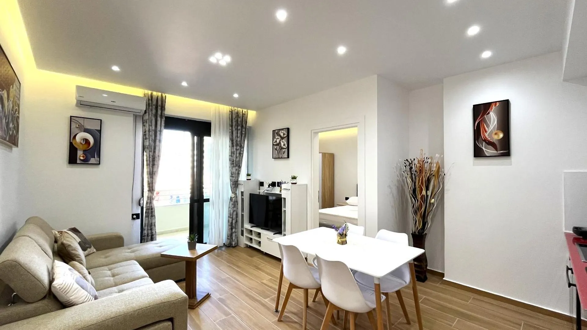Kam Apartments In Lungomare Vlore