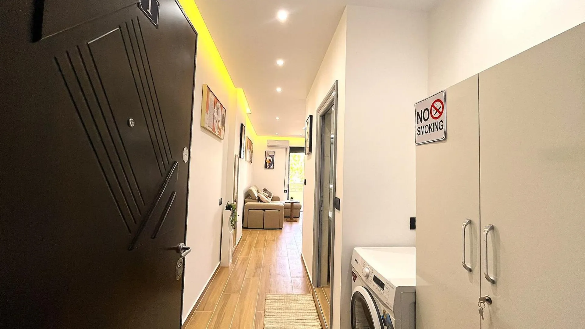 Kam Apartments In Lungomare Vlore 0*,