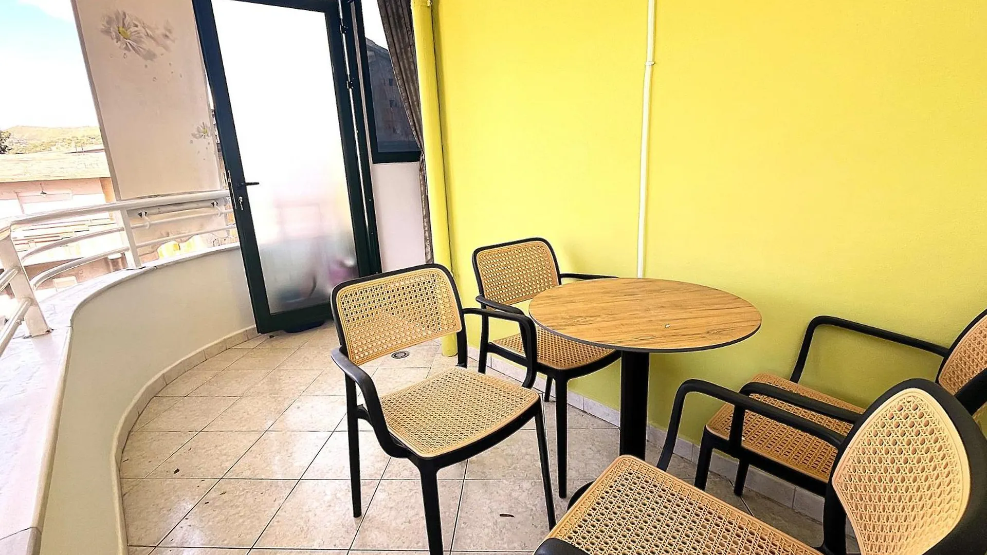 Kam Apartments In Lungomare Vlore