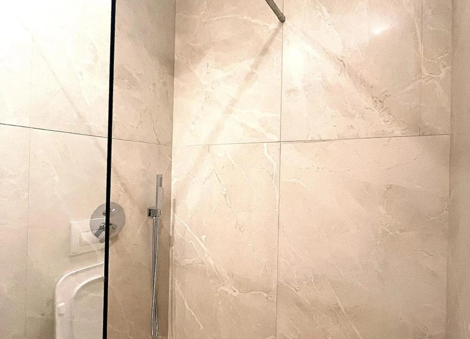 Kam Apartments In Lungomare Vlore